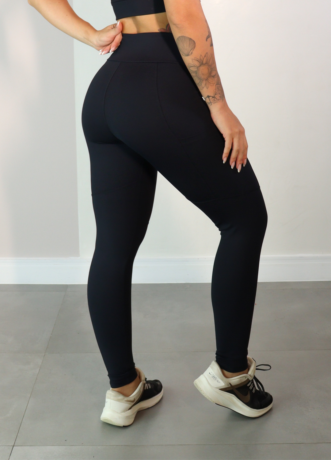Legging Axis
