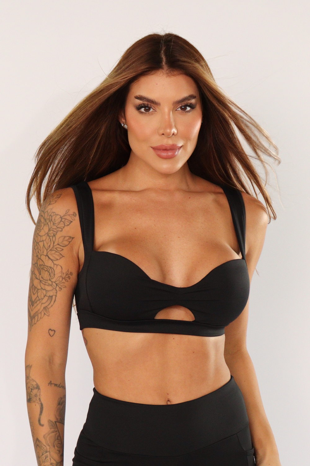 Cropped Dynamic Supreme